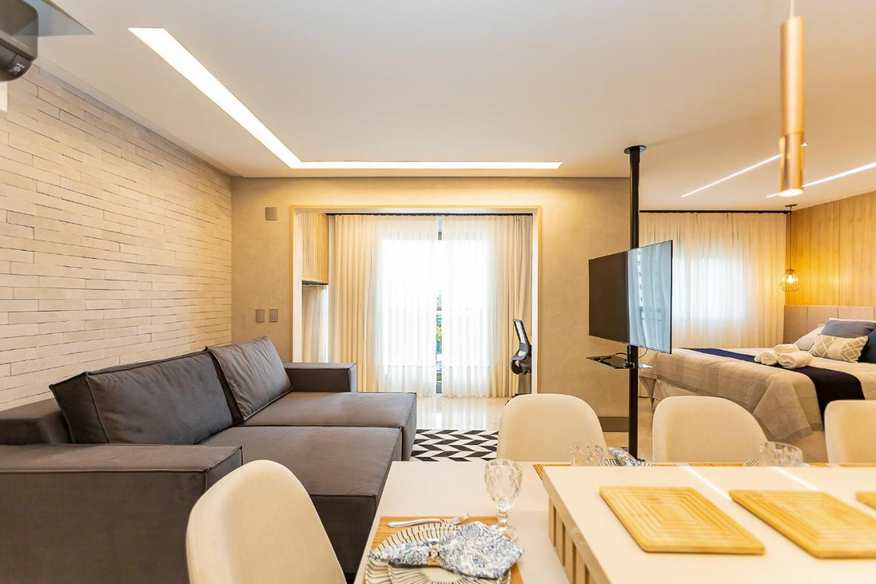 Luxuoso Batel - 4 Minutos Do Shopping Patio Batel C/ Garagem, Piscina, Sauna E Academia Apartamento