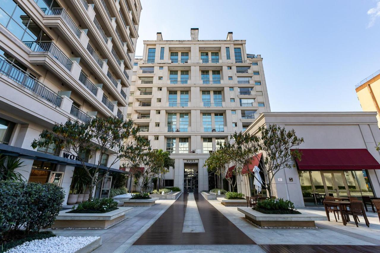 Apartamento Luxuoso Batel - 4 Minutos Do Shopping Patio Batel C/ Garagem, Piscina, Sauna E Academia